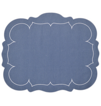 Load image into Gallery viewer, Scalloped Linen Placemat
