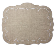 Load image into Gallery viewer, Scalloped Linen Placemat
