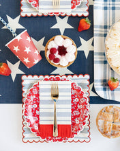 Load image into Gallery viewer, Striped Scallop Guest Towels
