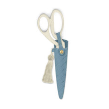 Load image into Gallery viewer, Heirloom Scissors
