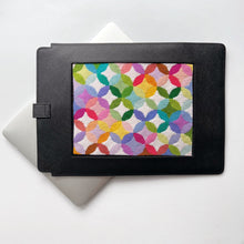 Load image into Gallery viewer, Quilt Ring Clutch
