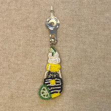 Load image into Gallery viewer, Beaded Needle Threader / Food &amp; Drink
