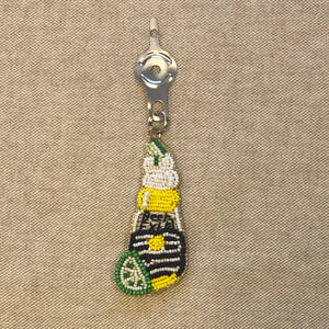 Beaded Needle Threader / Food & Drink