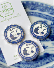 Load image into Gallery viewer, Blue Willow Plate
