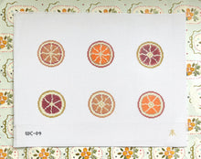 Load image into Gallery viewer, Dried Orange Garland
