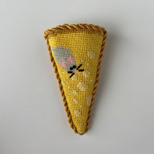 Load image into Gallery viewer, Cheese &amp; Mouse Scissor Case
