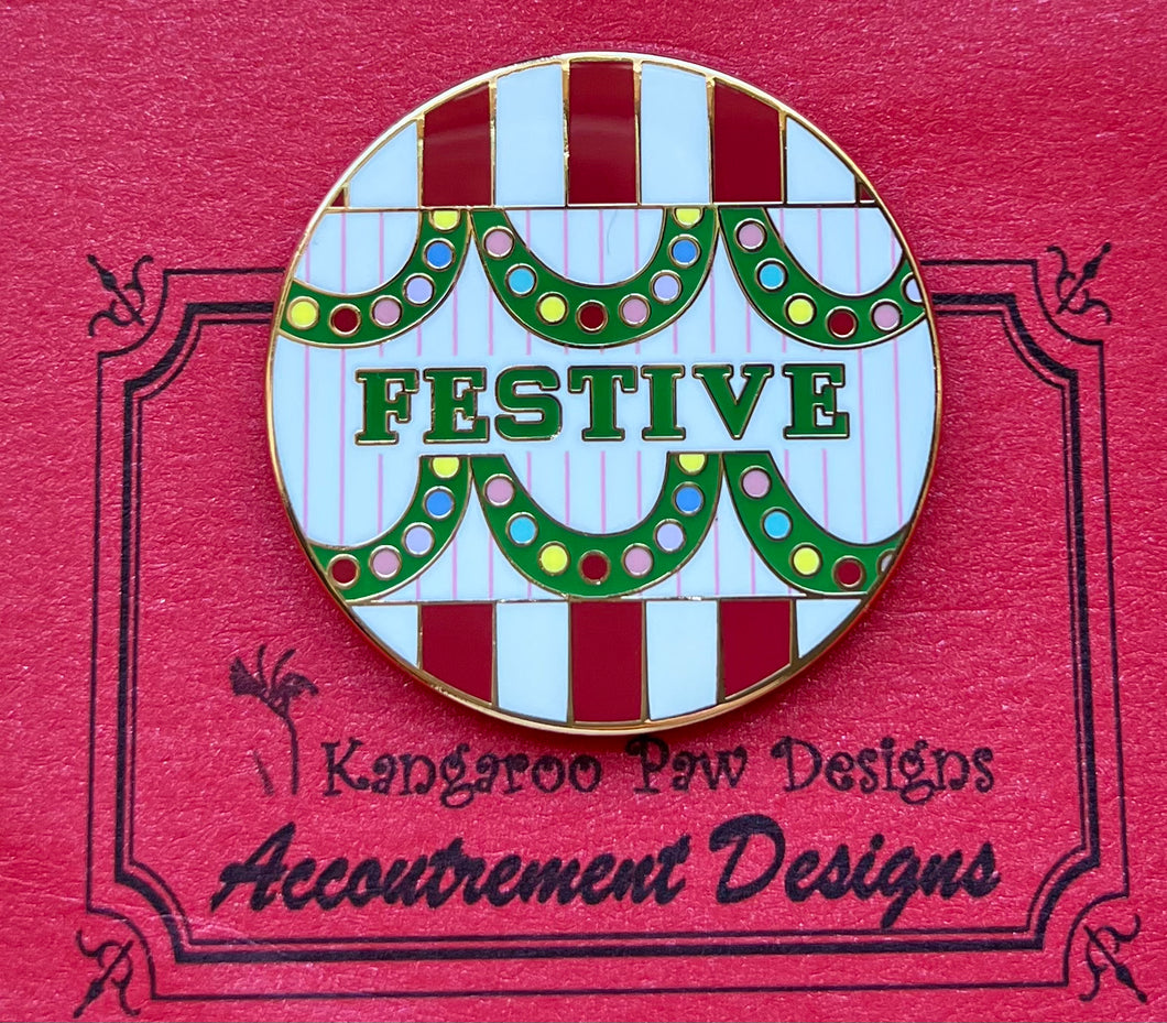 Festive Needle Minder