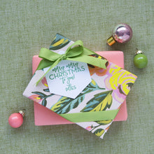 Load image into Gallery viewer, Gift Tag - Christmas T114
