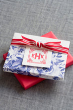 Load image into Gallery viewer, Gift Tag - Monogram 225
