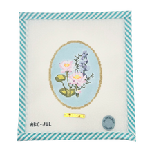 Load image into Gallery viewer, Birth Month Flower - July
