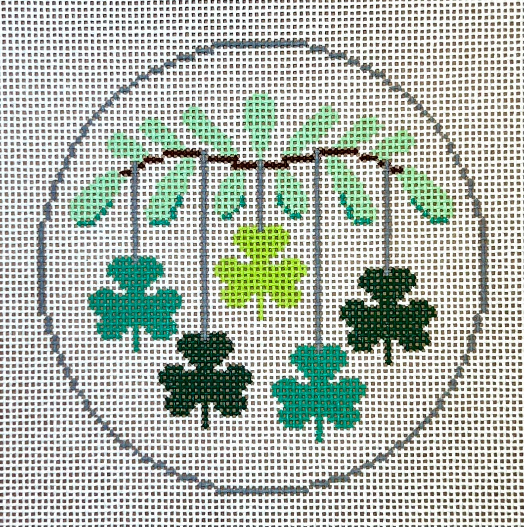 Garland - Shamrocks