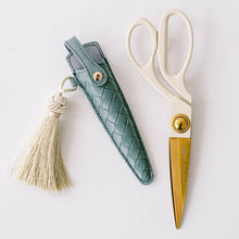 Load image into Gallery viewer, Heirloom Scissors
