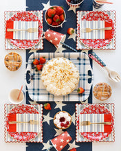 Load image into Gallery viewer, Striped Scallop Guest Towels
