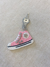 Load image into Gallery viewer, Beaded Needle Threader / Other
