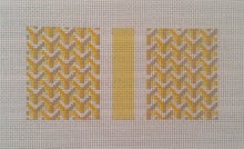Load image into Gallery viewer, Y Pattern Eyeglass Case
