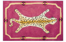 Load image into Gallery viewer, Leopard Pillow Canvas
