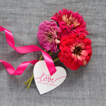 Load image into Gallery viewer, Gift Tag - Love T83
