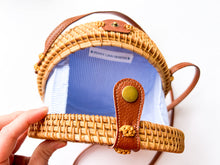 Load image into Gallery viewer, Round Wicker Bags
