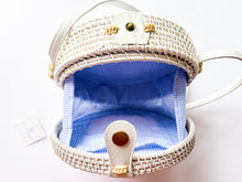 Load image into Gallery viewer, Round Wicker Bags
