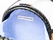 Load image into Gallery viewer, Round Wicker Bags
