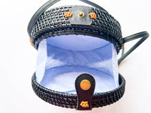 Load image into Gallery viewer, Round Wicker Bags
